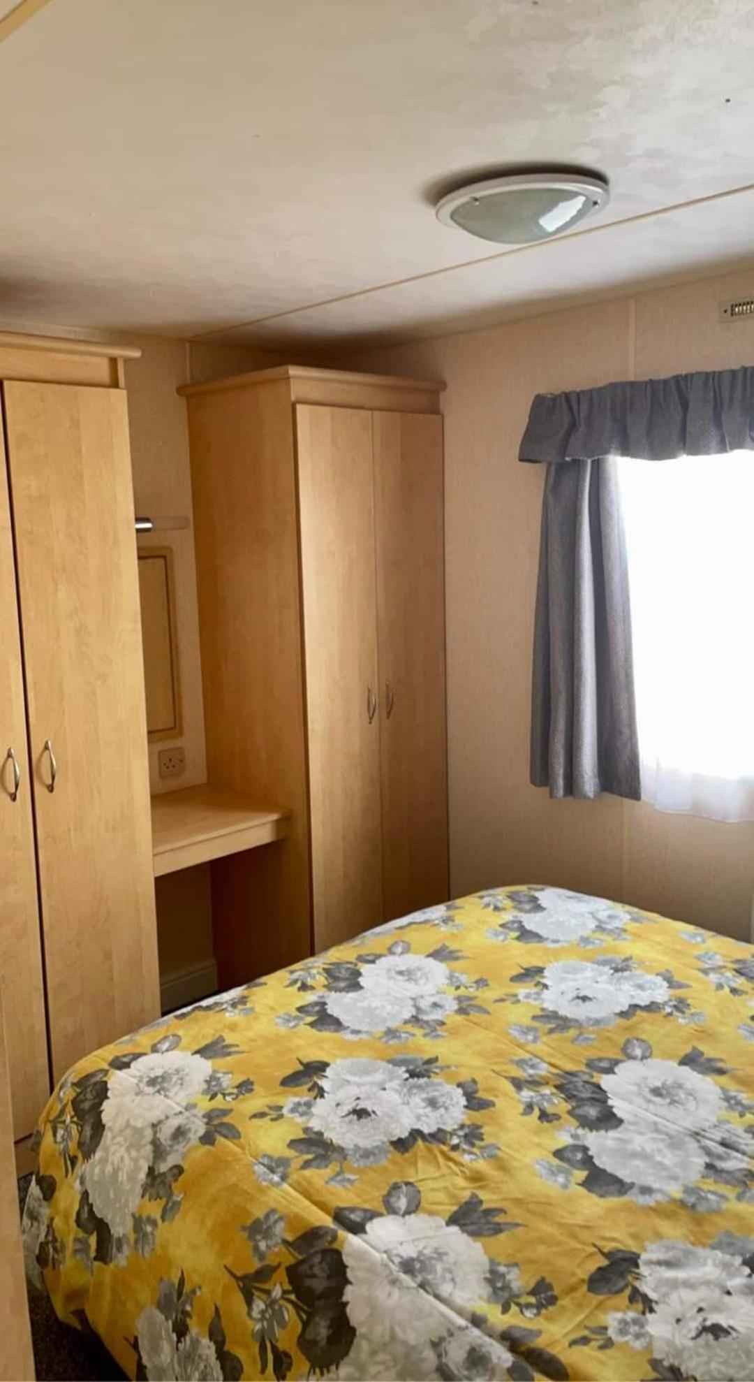 Dees Caravan Lettings Kingfisher Elm 453 Инголдмелс Екстериор снимка